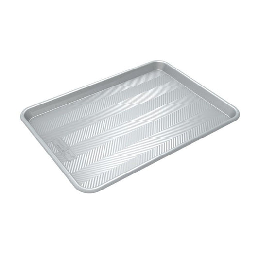  Nordic Ware Prism Half Sheet