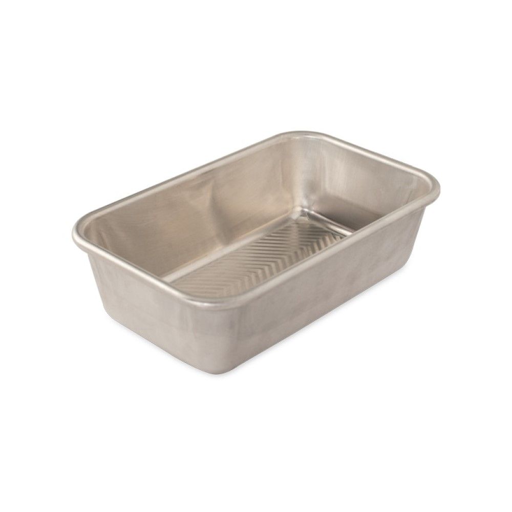  Nordic Ware Large 1.5 Lb Prism Loaf Pan