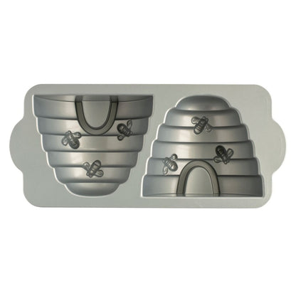  Nordic Ware 3-D Beehive Cake Pan