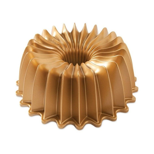  Nordic Ware Premier Gold Brilliance Bundt Pan | 10-Cup