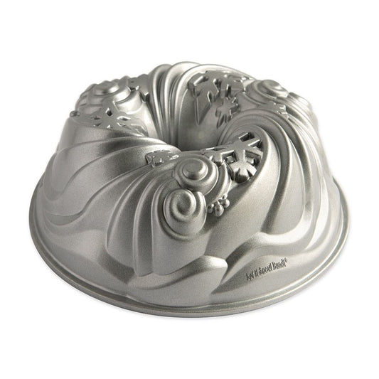  Nordic Ware Let It Snow Bundt Pan