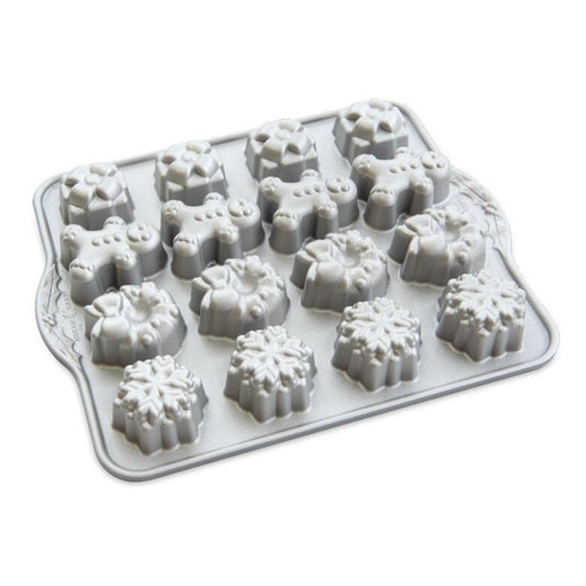  Nordic Ware Holiday Teacakes Cakelet Pan