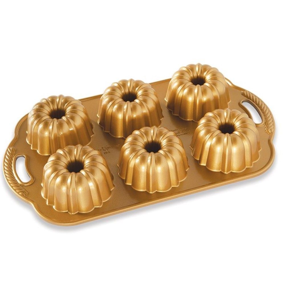  Nordic Ware Premier Gold Anniversary Bundt Pan Set