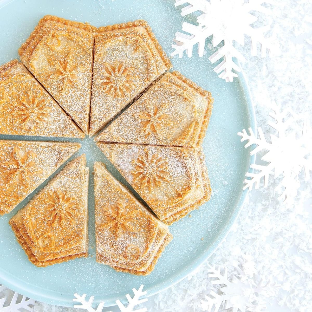  Nordic Ware Sweet Snowflakes Shortbread Pan