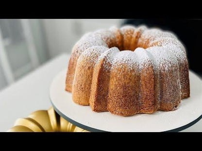  Nordic Ware Treat Bundt Pan